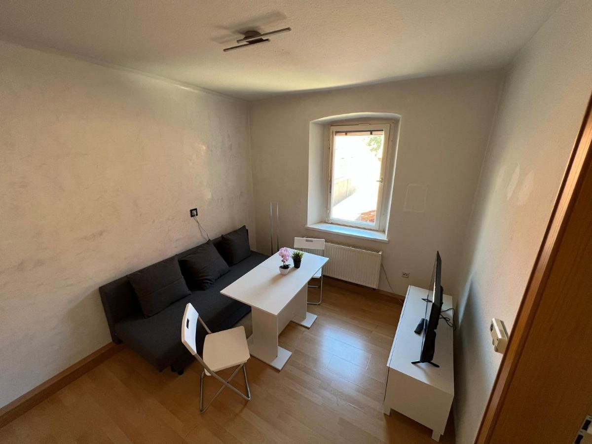 Privatzimmer Im Herzen Von Iphofen Esterno foto