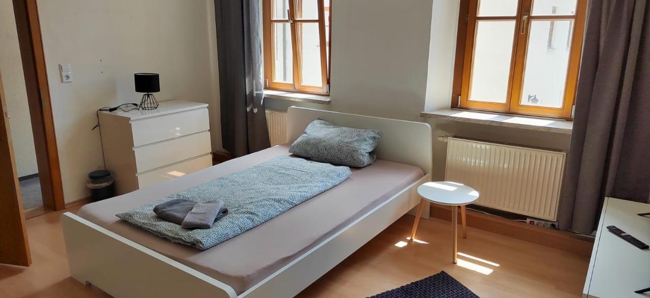 Privatzimmer Im Herzen Von Iphofen Esterno foto